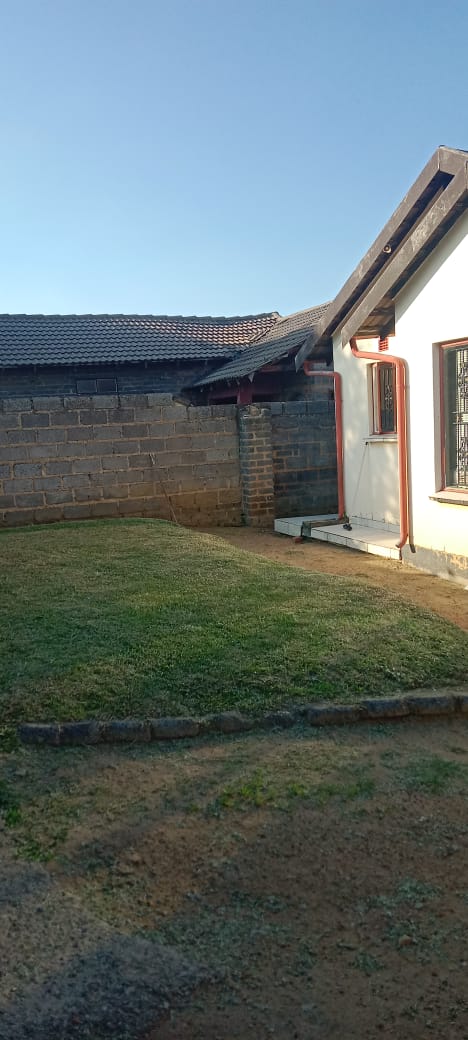 2 Bedroom Property for Sale in Kaalfontein Gauteng