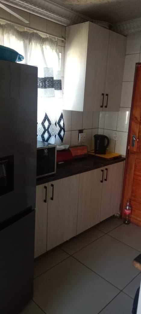 2 Bedroom Property for Sale in Kaalfontein Gauteng