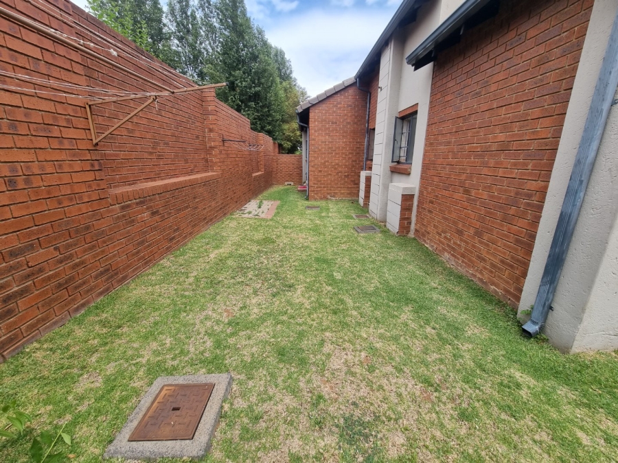 4 Bedroom Property for Sale in Mooikloof Ridge Gauteng