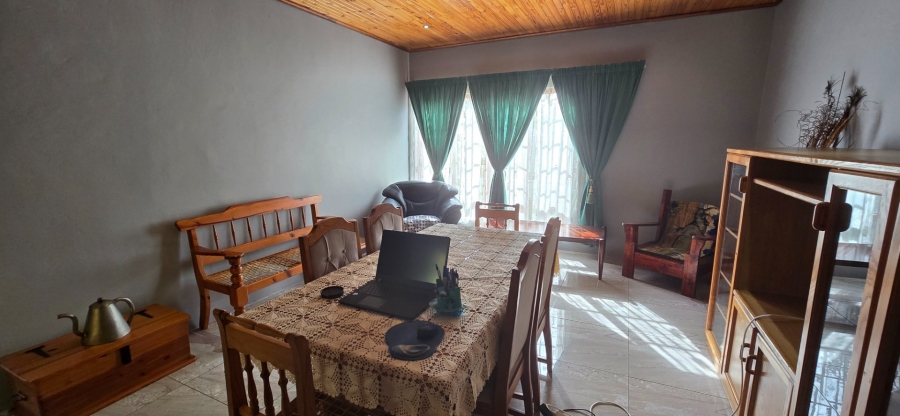3 Bedroom Property for Sale in Strubenvale Gauteng