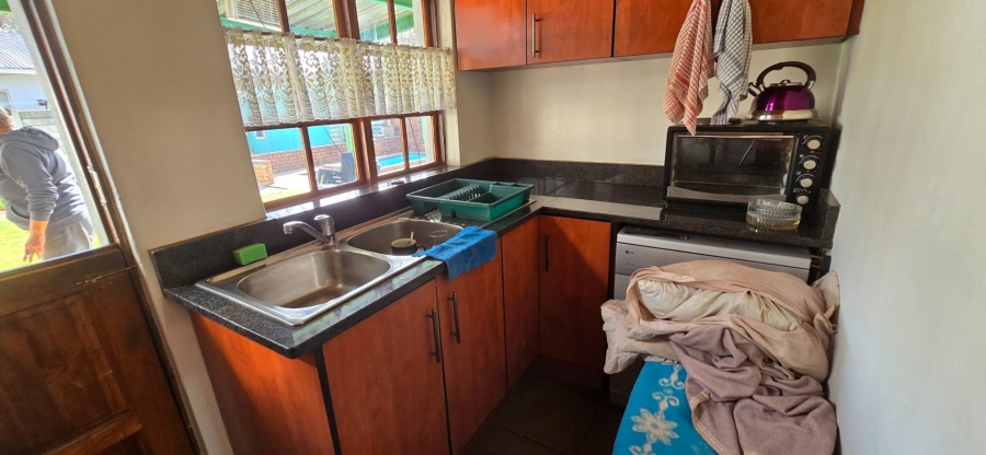3 Bedroom Property for Sale in Strubenvale Gauteng