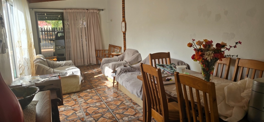 3 Bedroom Property for Sale in Strubenvale Gauteng