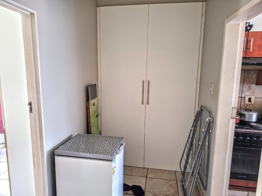 1 Bedroom Property for Sale in Pretoria North Gauteng