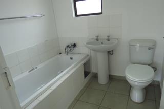 3 Bedroom Property for Sale in Windmill Park Gauteng