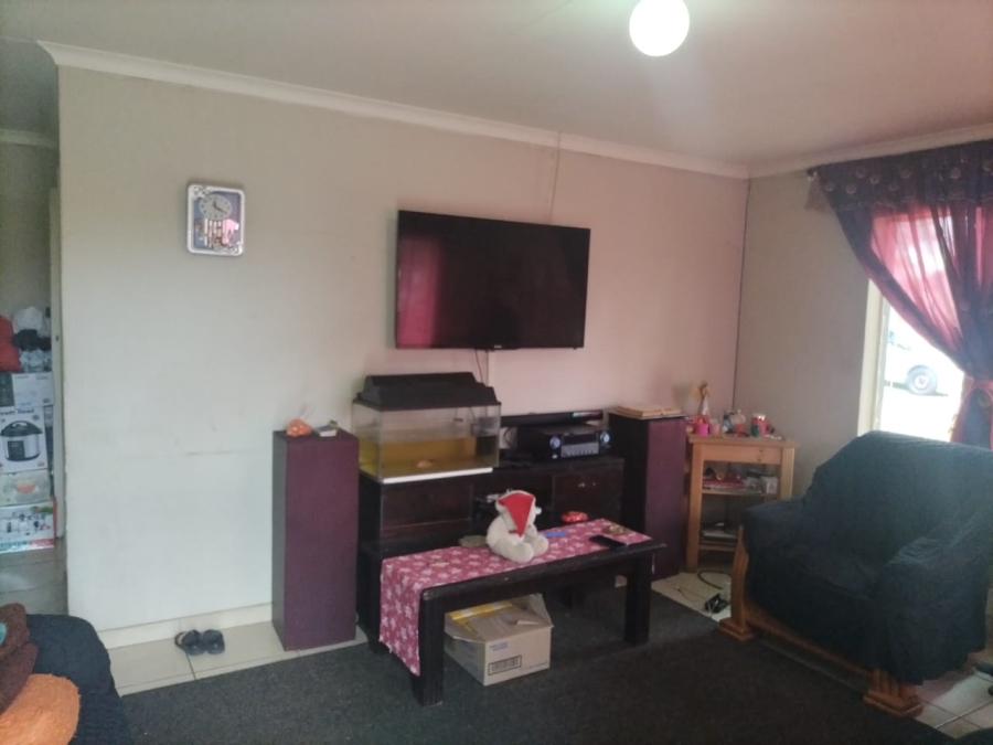 3 Bedroom Property for Sale in Lenasia South Gauteng