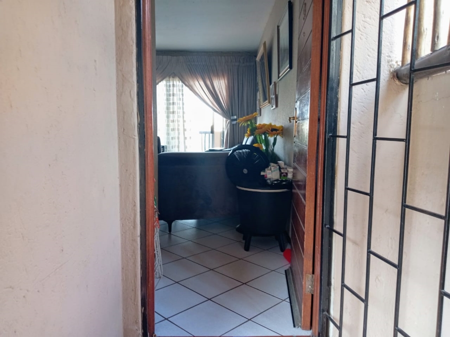 2 Bedroom Property for Sale in Winchester Hills Gauteng