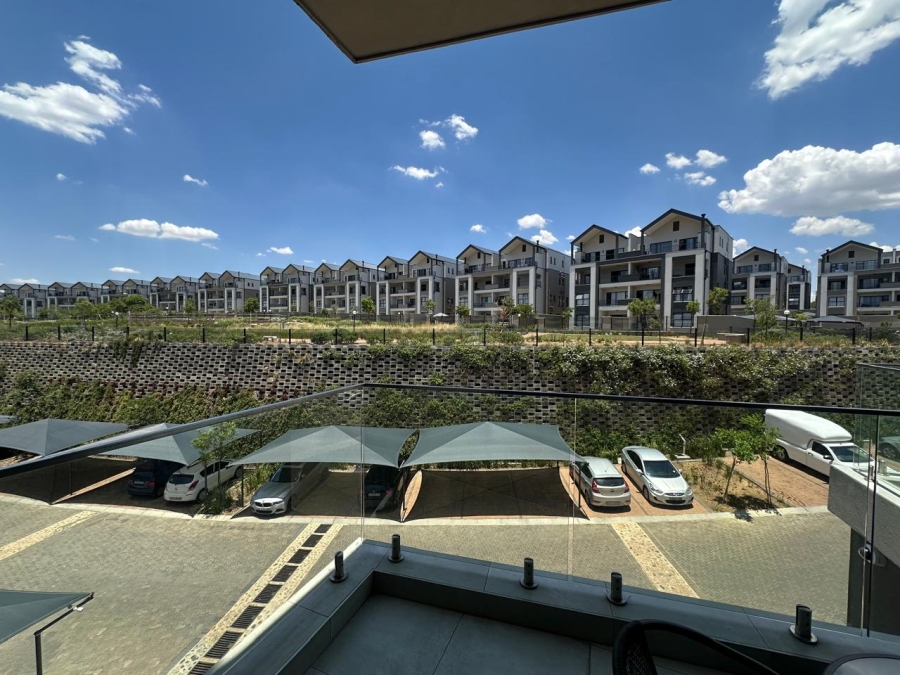 To Let  Bedroom Property for Rent in Waterfall Gauteng