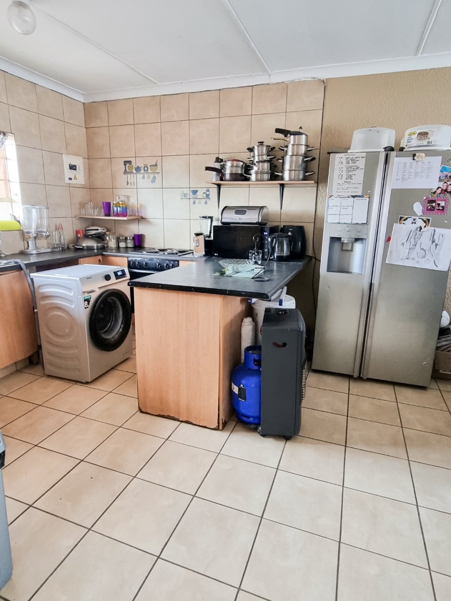 2 Bedroom Property for Sale in Hamberg Gauteng