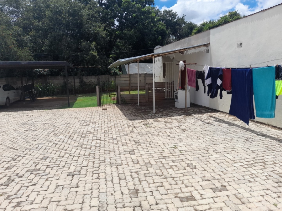 3 Bedroom Property for Sale in Clayville Gauteng