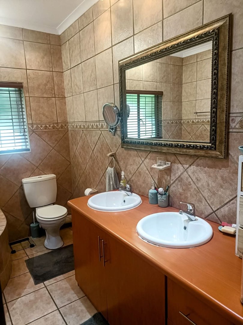 4 Bedroom Property for Sale in Wierda Park Gauteng