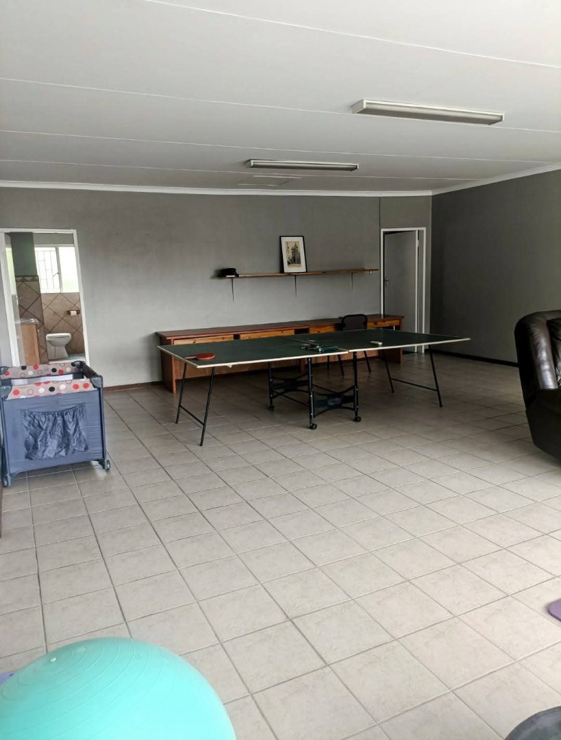 4 Bedroom Property for Sale in Wierda Park Gauteng