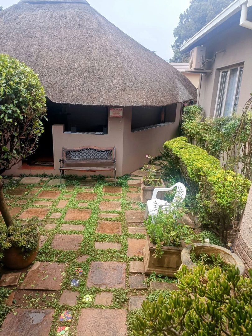 4 Bedroom Property for Sale in Wierda Park Gauteng