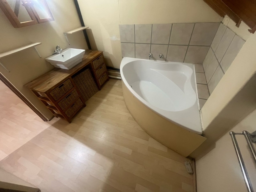 To Let 1 Bedroom Property for Rent in Brooklyn Gauteng