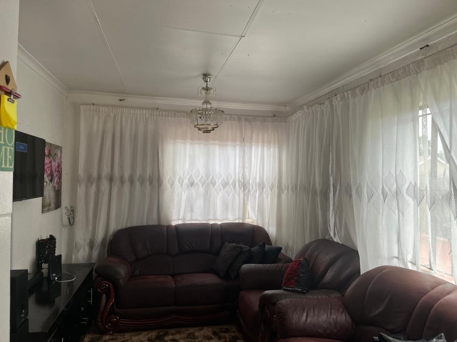 To Let 3 Bedroom Property for Rent in Dawn Park Gauteng