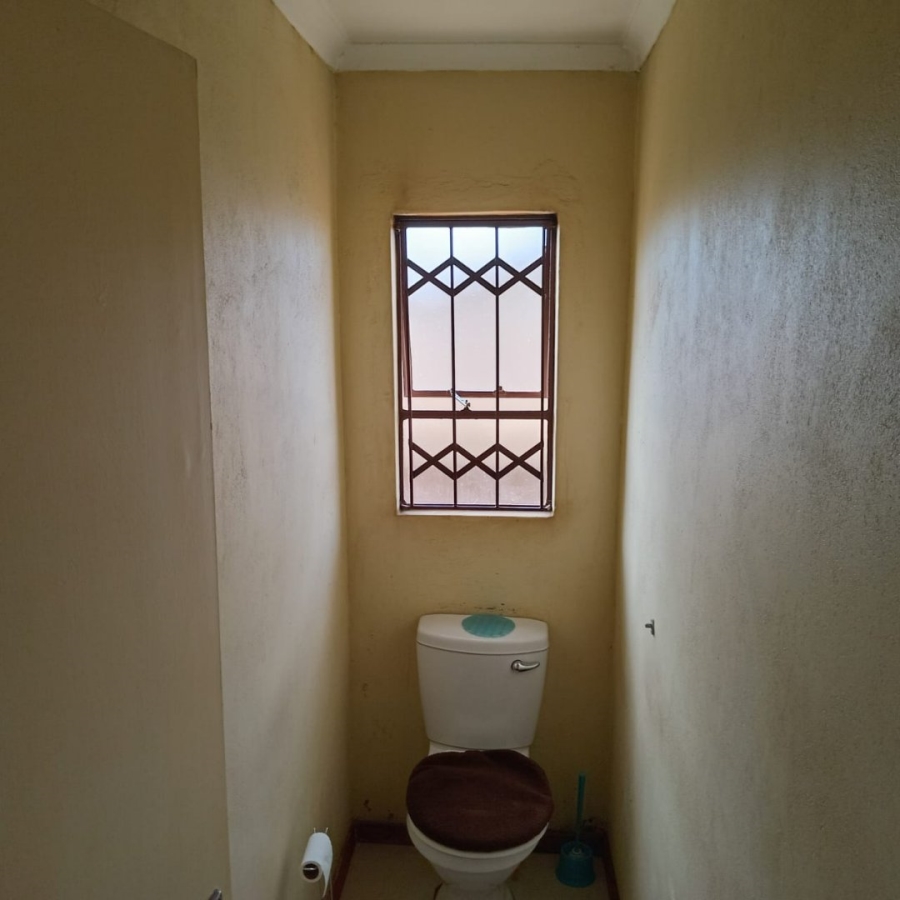 3 Bedroom Property for Sale in Olievenhoutbosch Gauteng