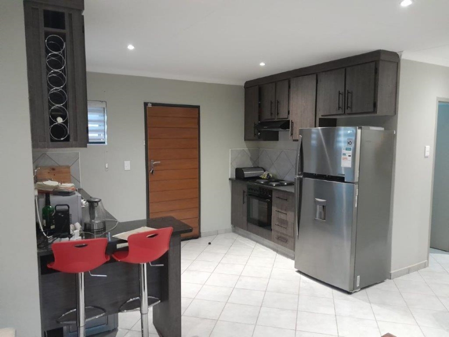 3 Bedroom Property for Sale in Lotus Gardens Gauteng