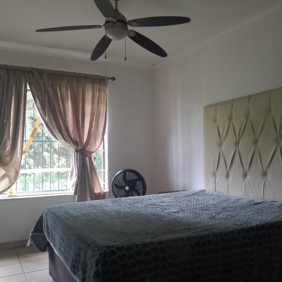 To Let 1 Bedroom Property for Rent in Country View Gauteng