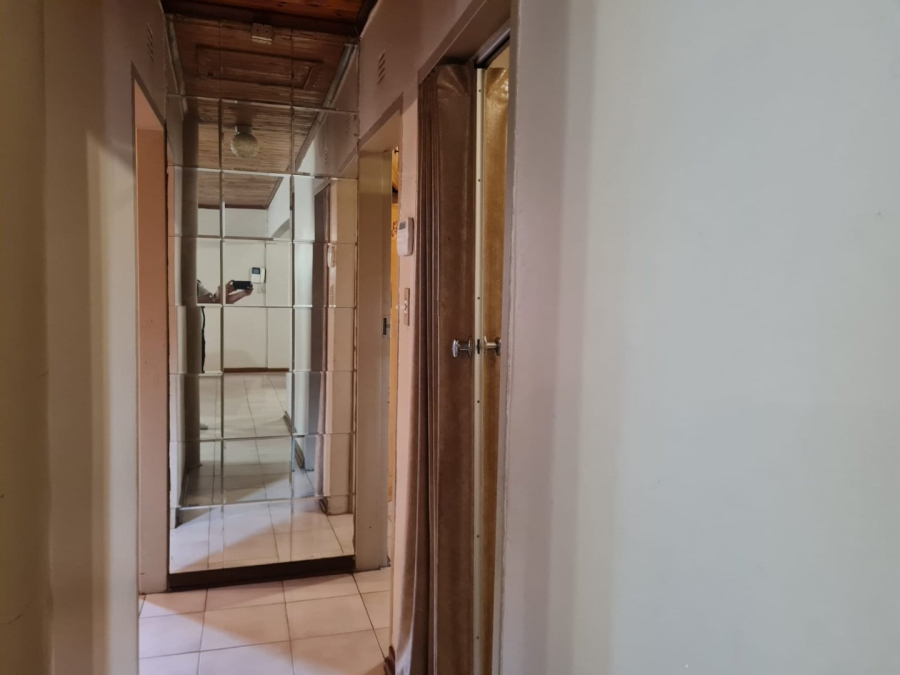 6 Bedroom Property for Sale in Lenasia South Gauteng