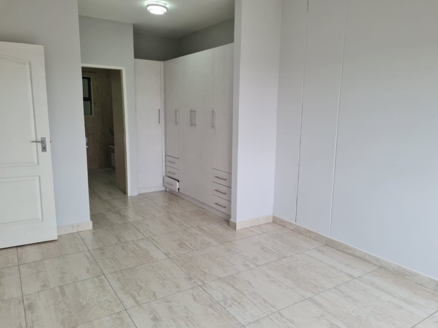 To Let 3 Bedroom Property for Rent in Lenasia Ext 13 Gauteng