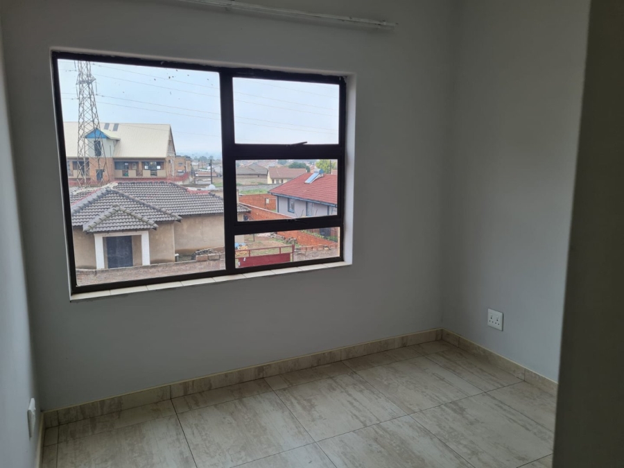 To Let 3 Bedroom Property for Rent in Lenasia Ext 13 Gauteng