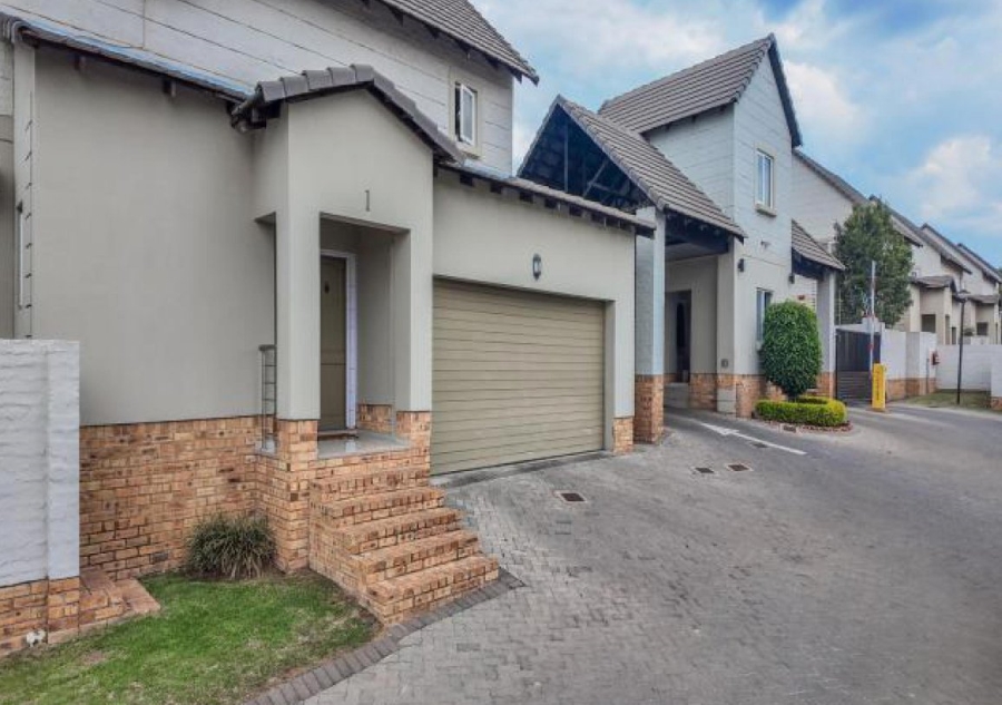 3 Bedroom Property for Sale in Kyalami Hills Gauteng