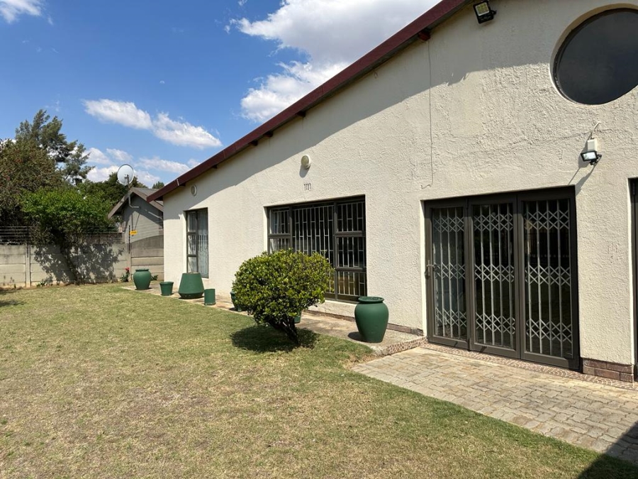 4 Bedroom Property for Sale in Ferryvale Gauteng