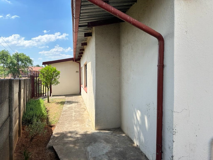 4 Bedroom Property for Sale in Ferryvale Gauteng