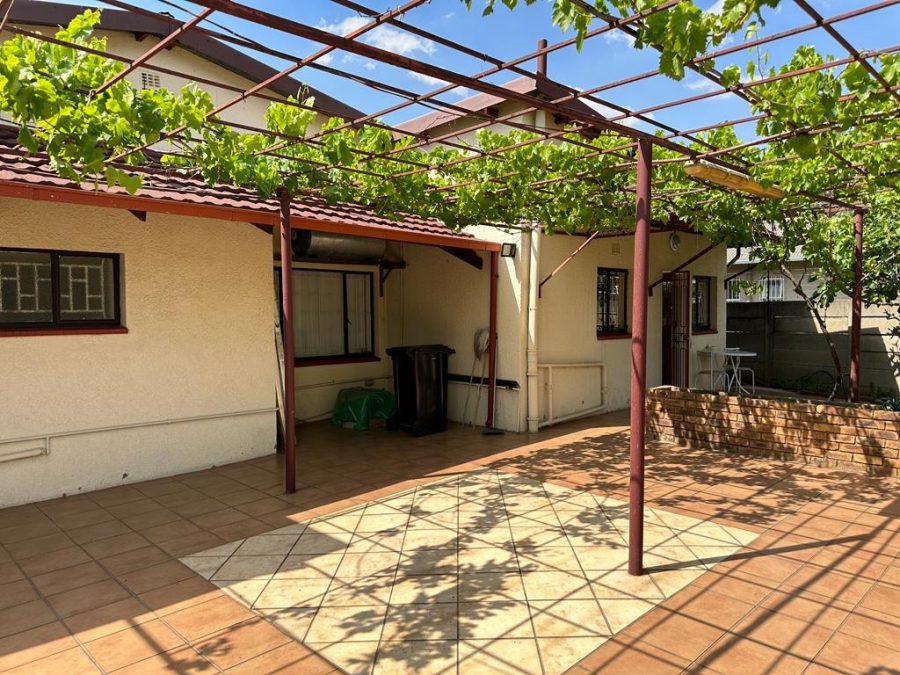 4 Bedroom Property for Sale in Ferryvale Gauteng