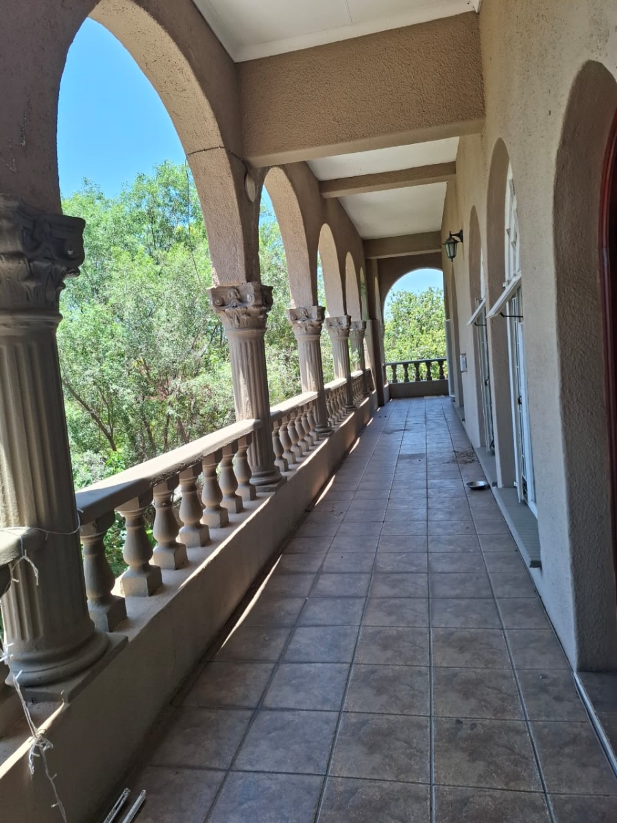 6 Bedroom Property for Sale in Vanderbijlpark SE 3 Gauteng