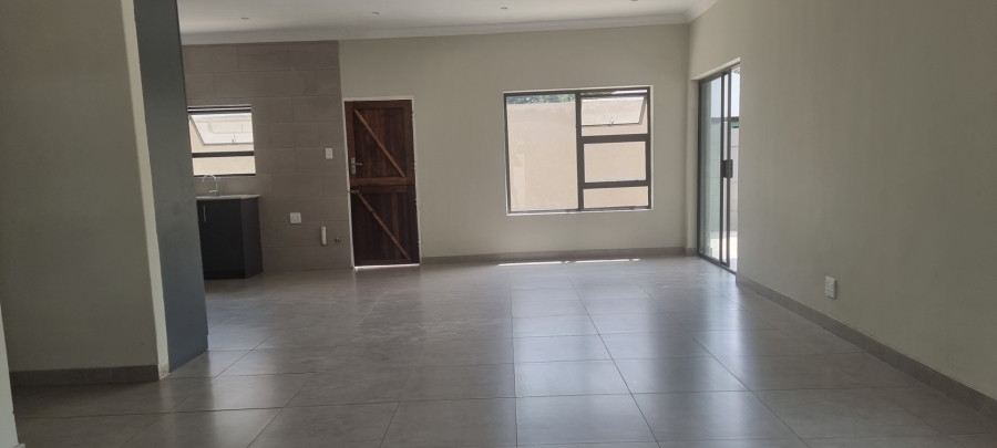 4 Bedroom Property for Sale in Mountain View Gauteng