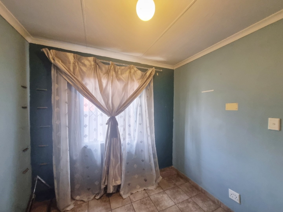 To Let 3 Bedroom Property for Rent in Windmill Park Gauteng