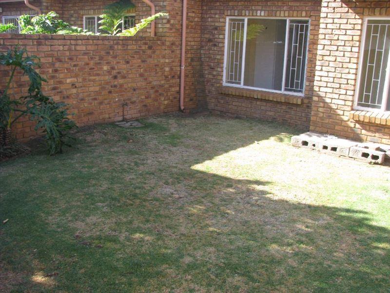 3 Bedroom Property for Sale in Birchleigh Gauteng
