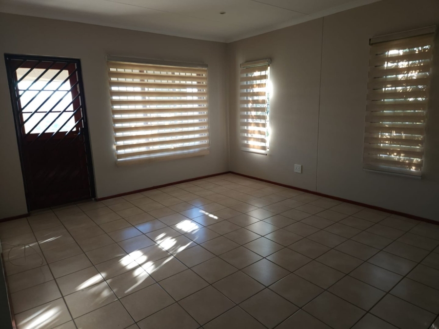 To Let 2 Bedroom Property for Rent in Winchester Hills Gauteng