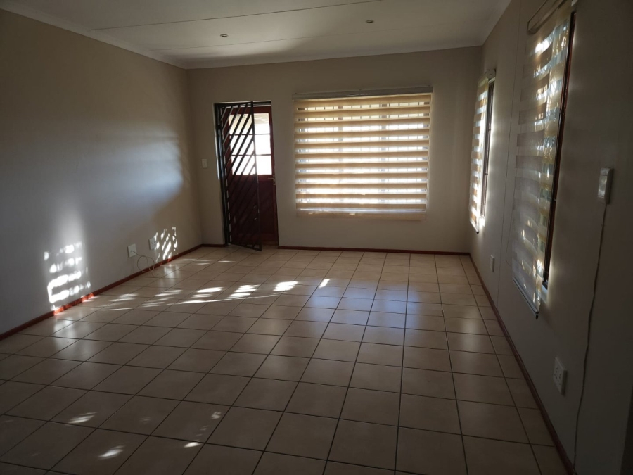 To Let 2 Bedroom Property for Rent in Winchester Hills Gauteng