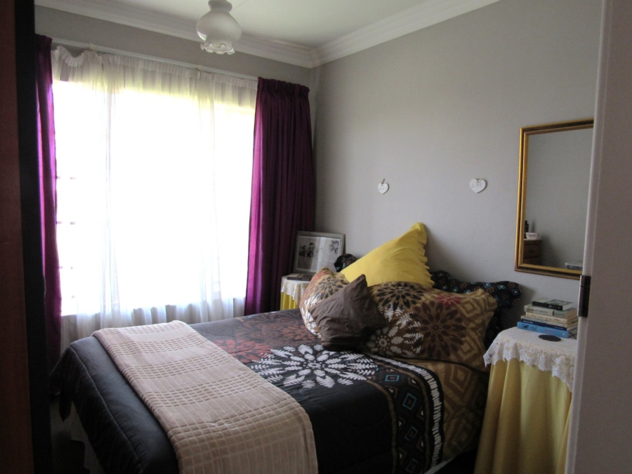 2 Bedroom Property for Sale in Amberfield Gauteng