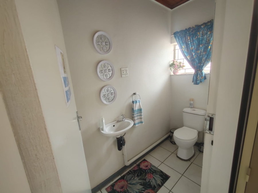  Bedroom Property for Sale in Sinoville Gauteng