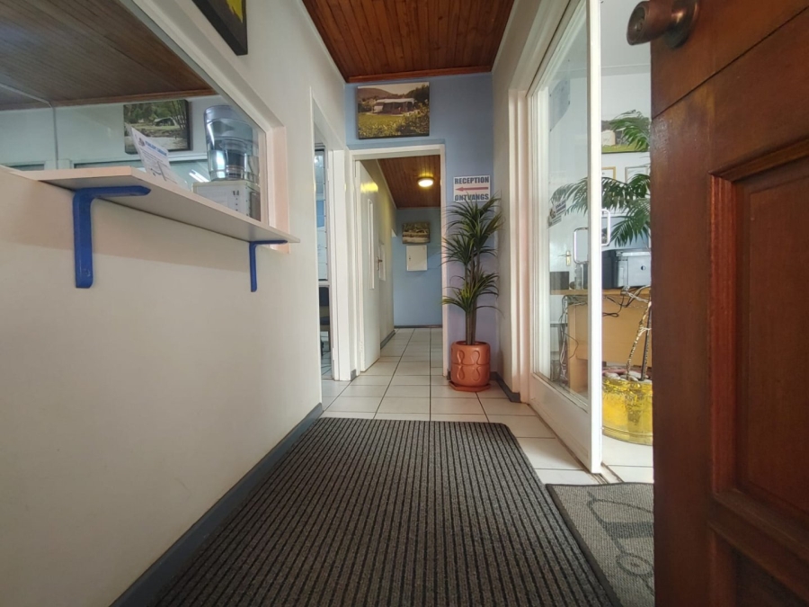  Bedroom Property for Sale in Sinoville Gauteng