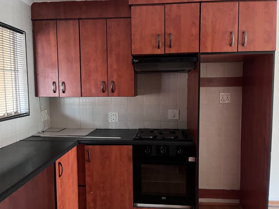 2 Bedroom Property for Sale in Pomona Gauteng