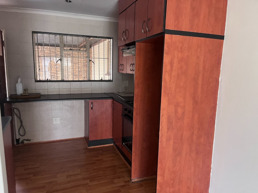 2 Bedroom Property for Sale in Pomona Gauteng