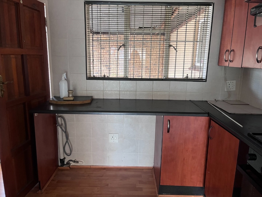 2 Bedroom Property for Sale in Pomona Gauteng