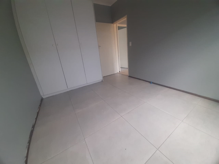 To Let 2 Bedroom Property for Rent in Wilgeheuwel Gauteng