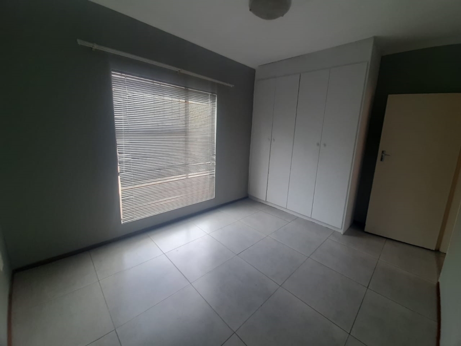 To Let 2 Bedroom Property for Rent in Wilgeheuwel Gauteng