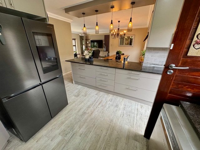 3 Bedroom Property for Sale in Boatlake Village Gauteng