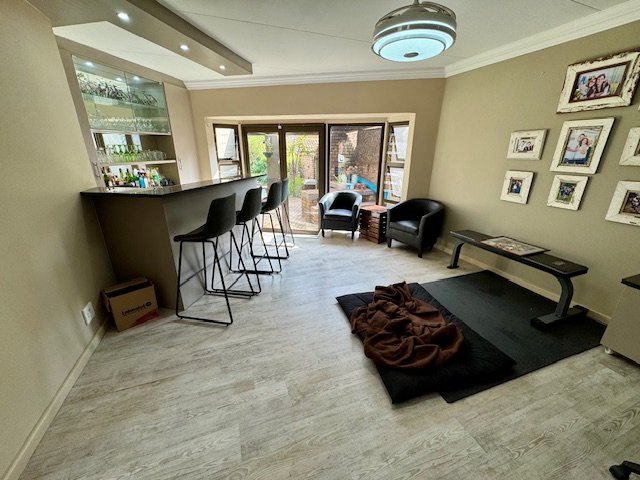 3 Bedroom Property for Sale in Boatlake Village Gauteng