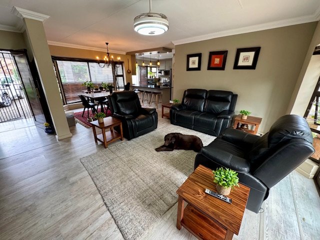 3 Bedroom Property for Sale in Boatlake Village Gauteng