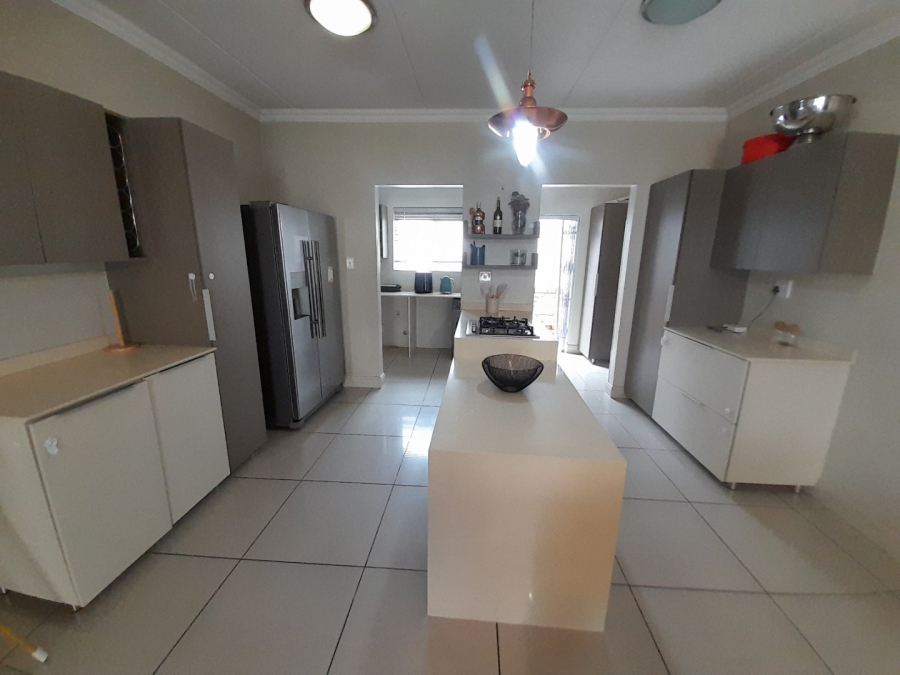 3 Bedroom Property for Sale in Kyalami Hills Gauteng