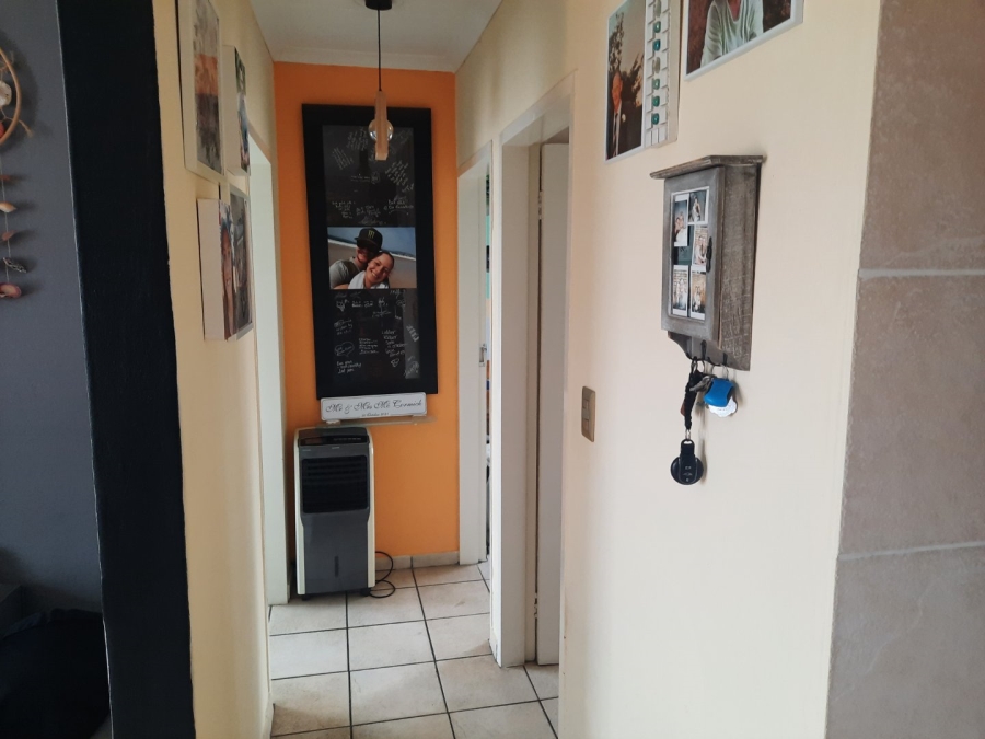 2 Bedroom Property for Sale in Honeydew Ridge Gauteng