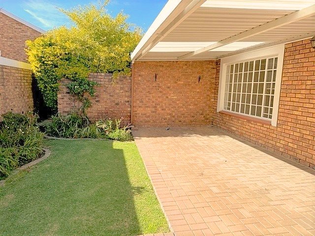 3 Bedroom Property for Sale in Honeydew Gauteng