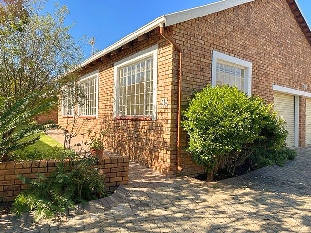 3 Bedroom Property for Sale in Honeydew Gauteng