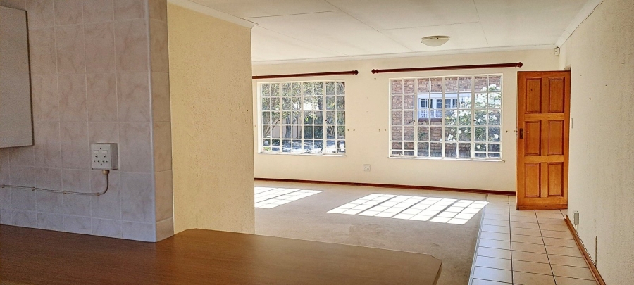 3 Bedroom Property for Sale in Honeydew Gauteng